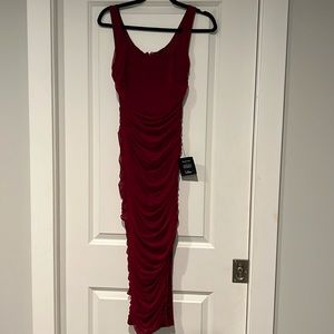 Lulu’s Red Wine Bodycon dress, Size Small, New with tags!